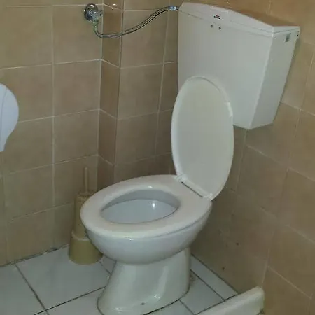 Paralia מלון