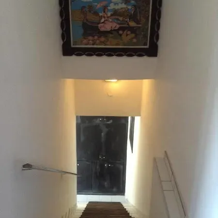Paralia מלון קאבוס